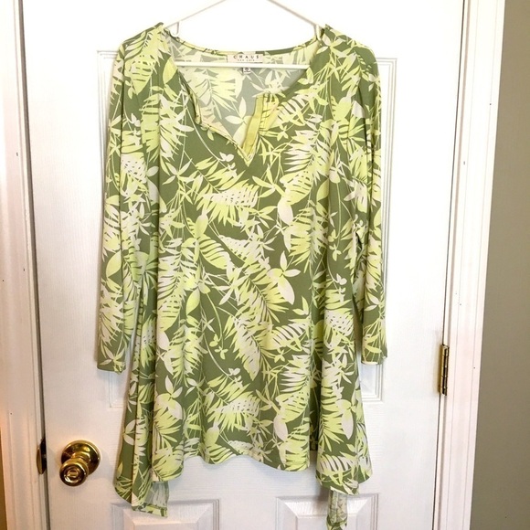 Chaus New York long line tunic top. XL with long sleeves. Shark bite hem, v neck - Picture 1 of 5